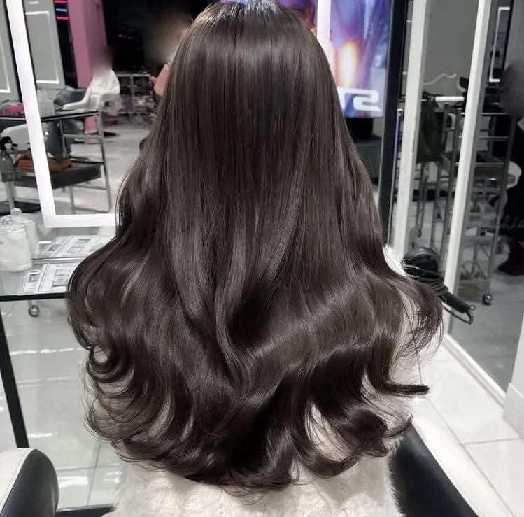 持ちの良さが自慢のヘアアレンジ作品